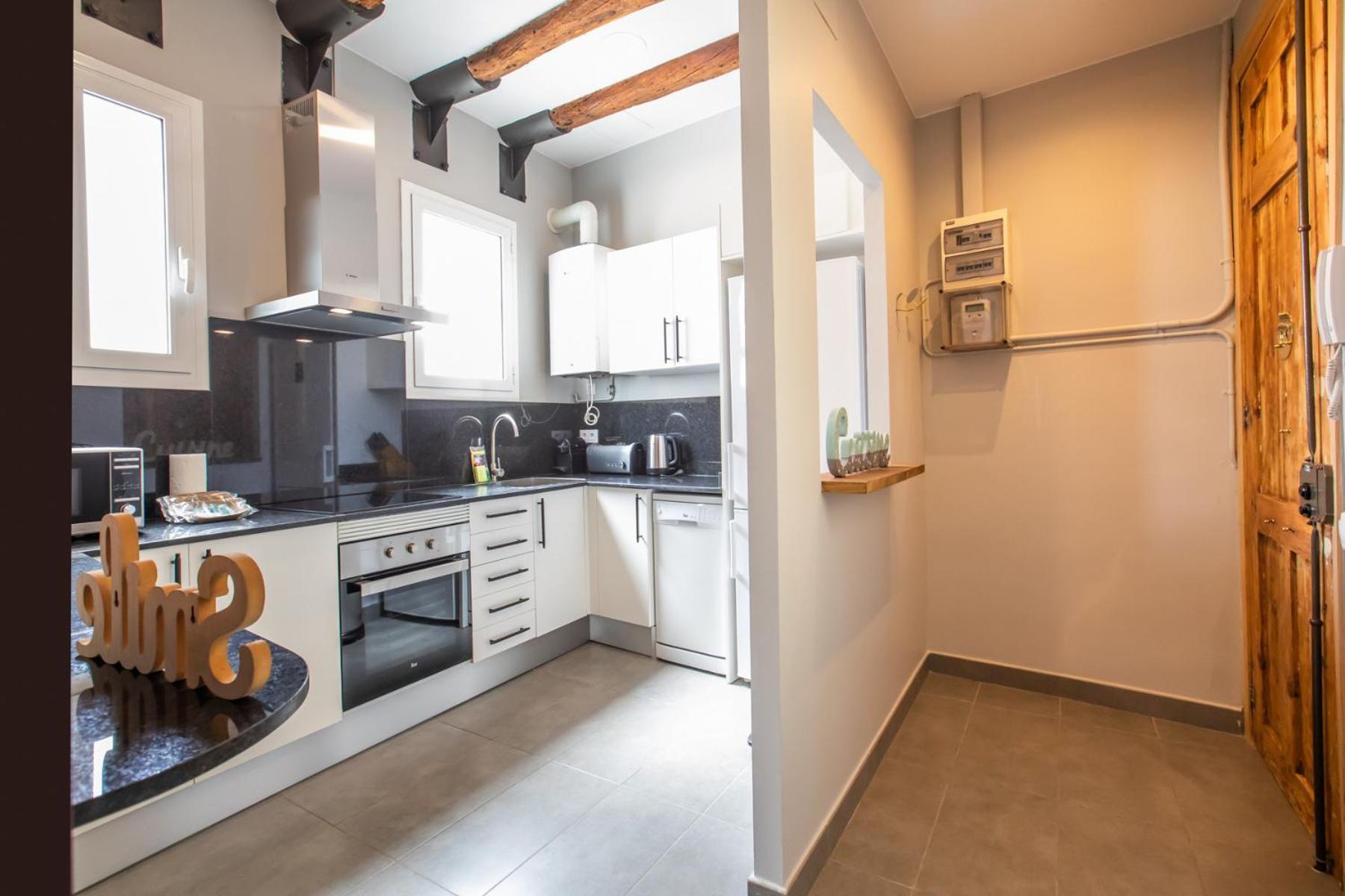 Apartment 42mal1083 - Great 2br Near Sagrada Familia Barcelona