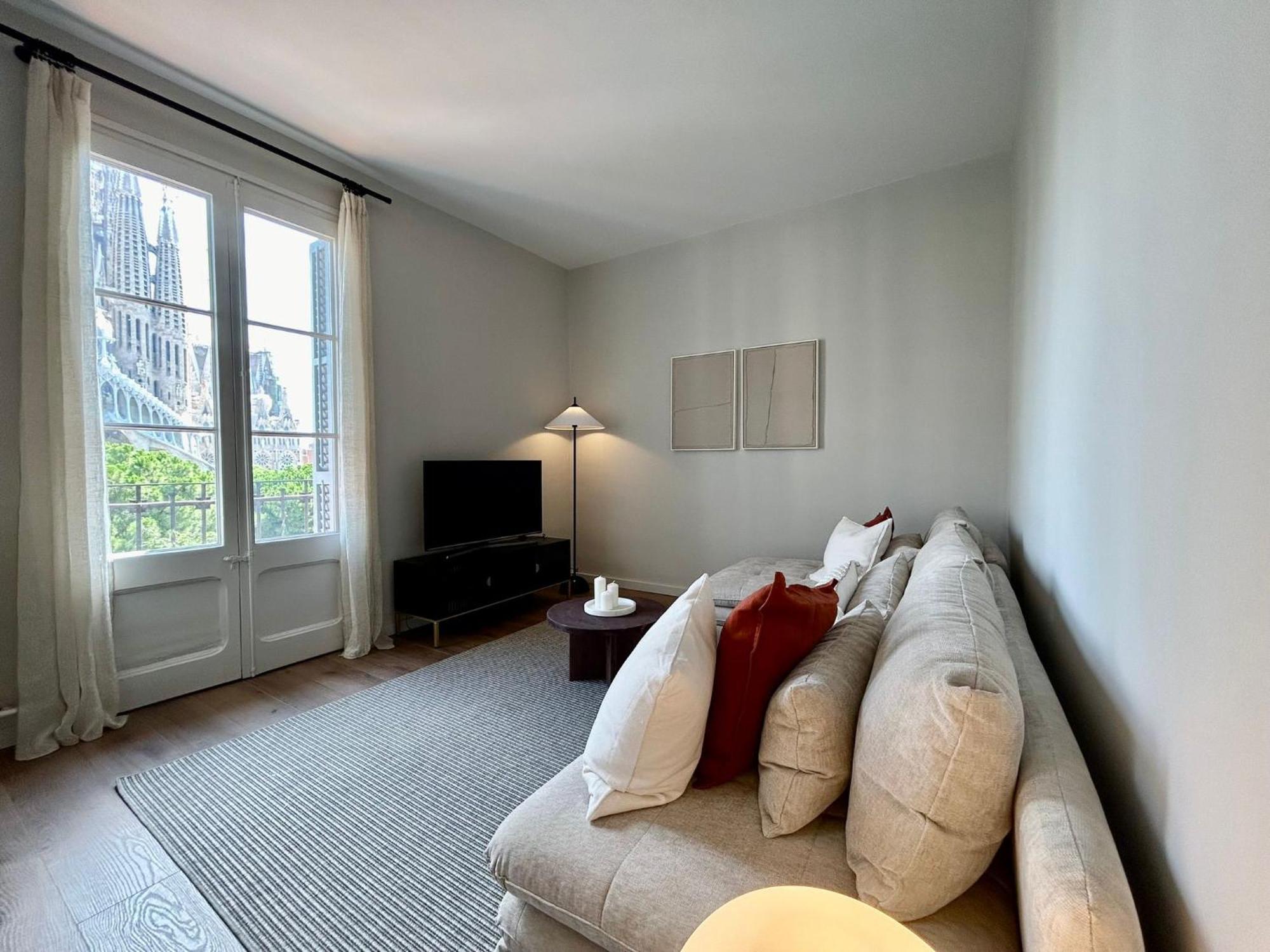 Barcelonaforrent Plaza Sagrada Familia Apartment
