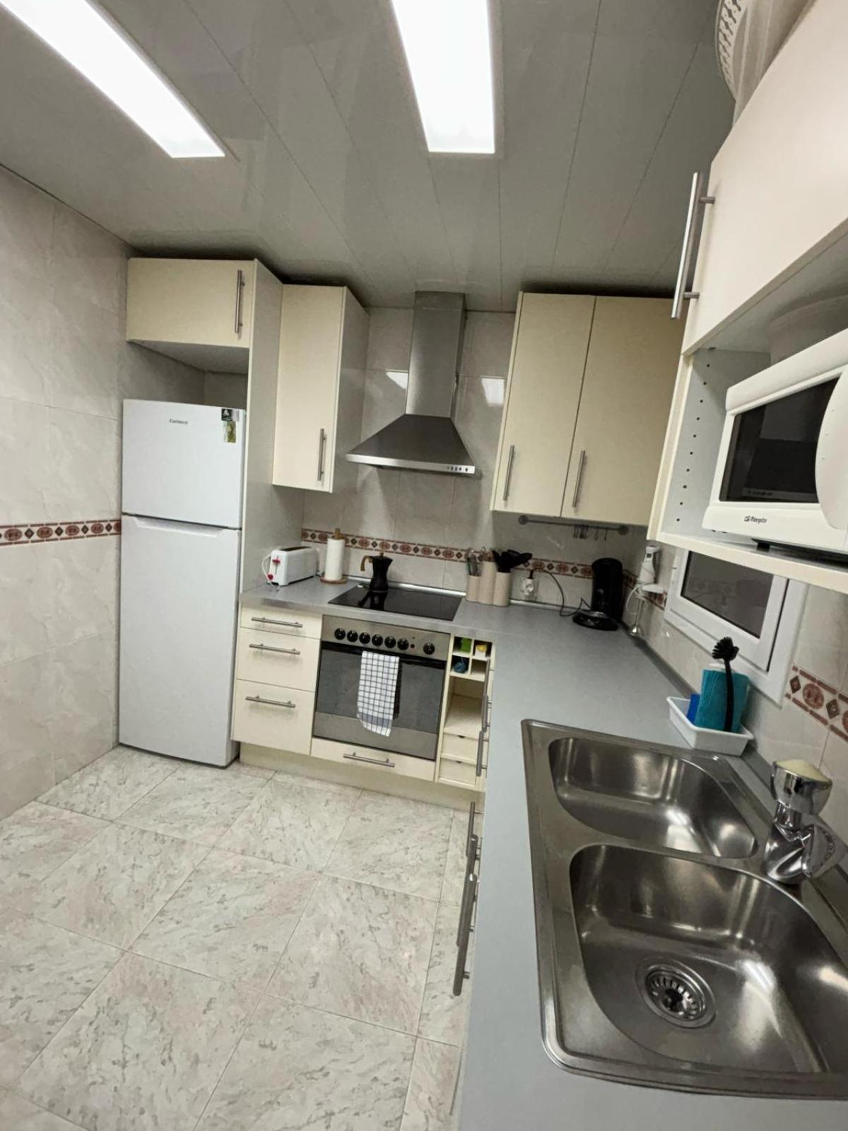 Example Apartment *