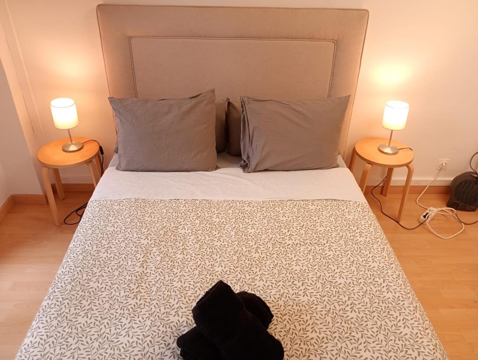 City Center Double Sunny Room Fgc Guest house *