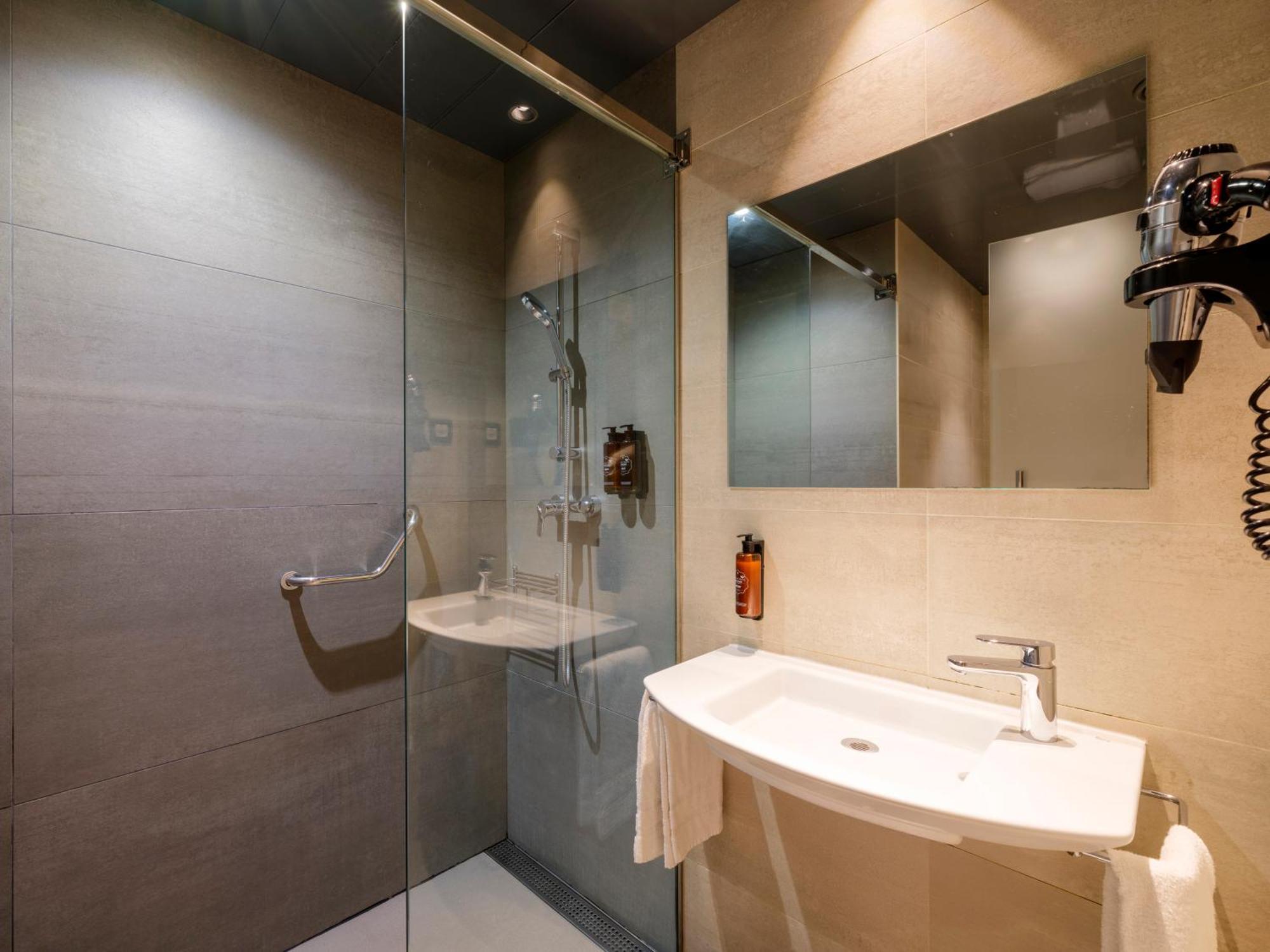 House 3* Barcelone