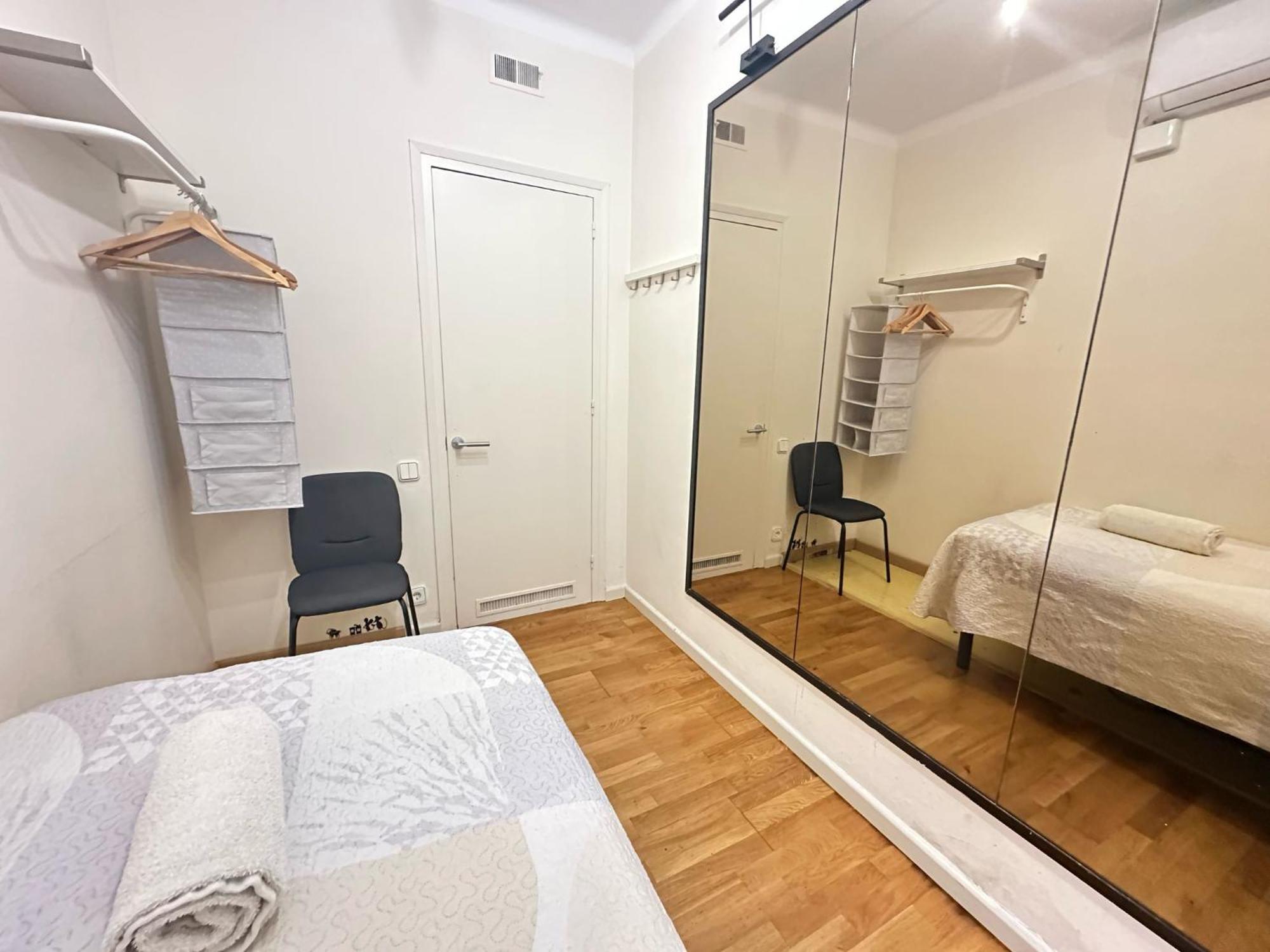 Nuevo Arago Couette-café Barcelone