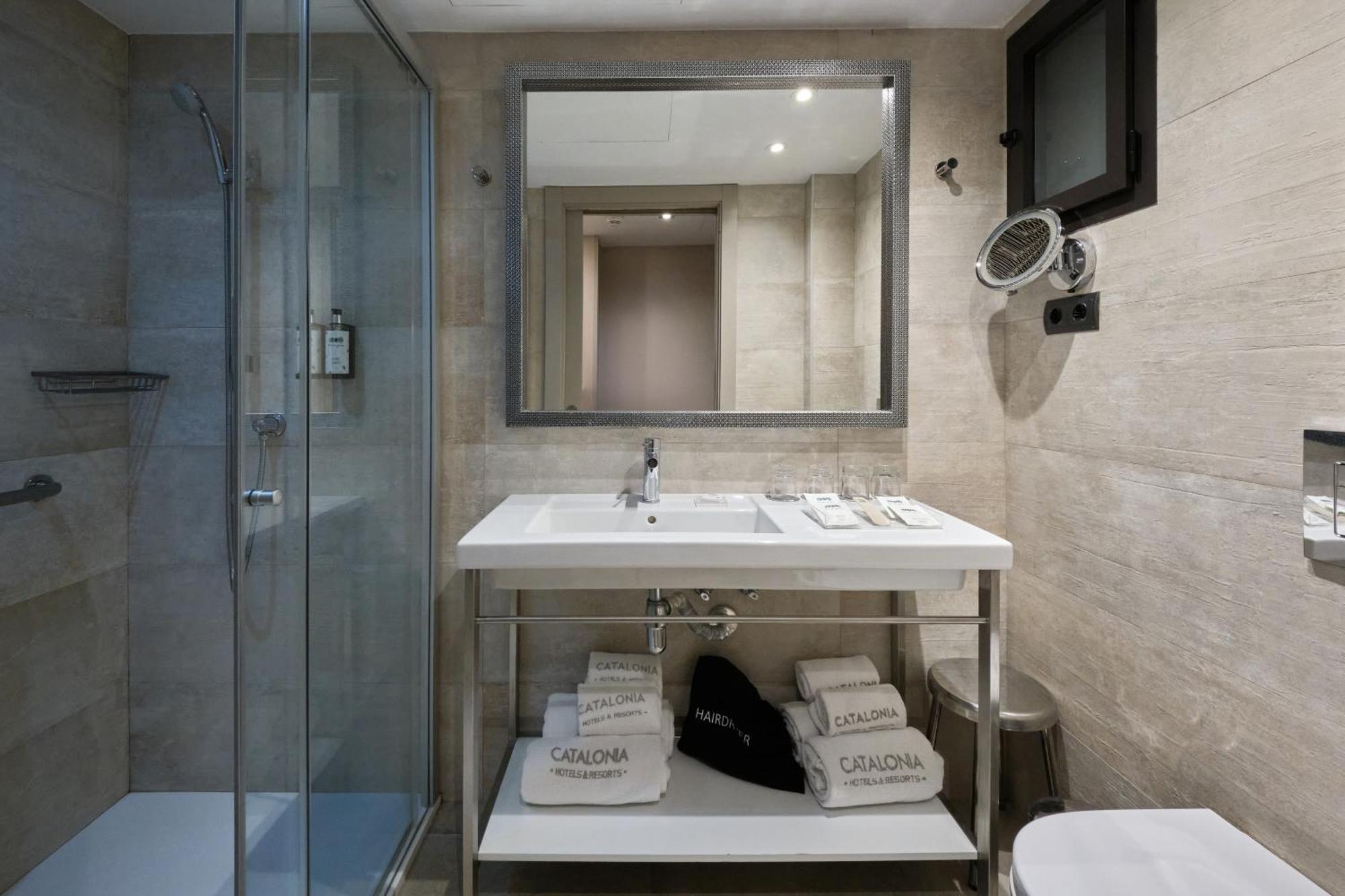 Catalonia Park Gueell 3*