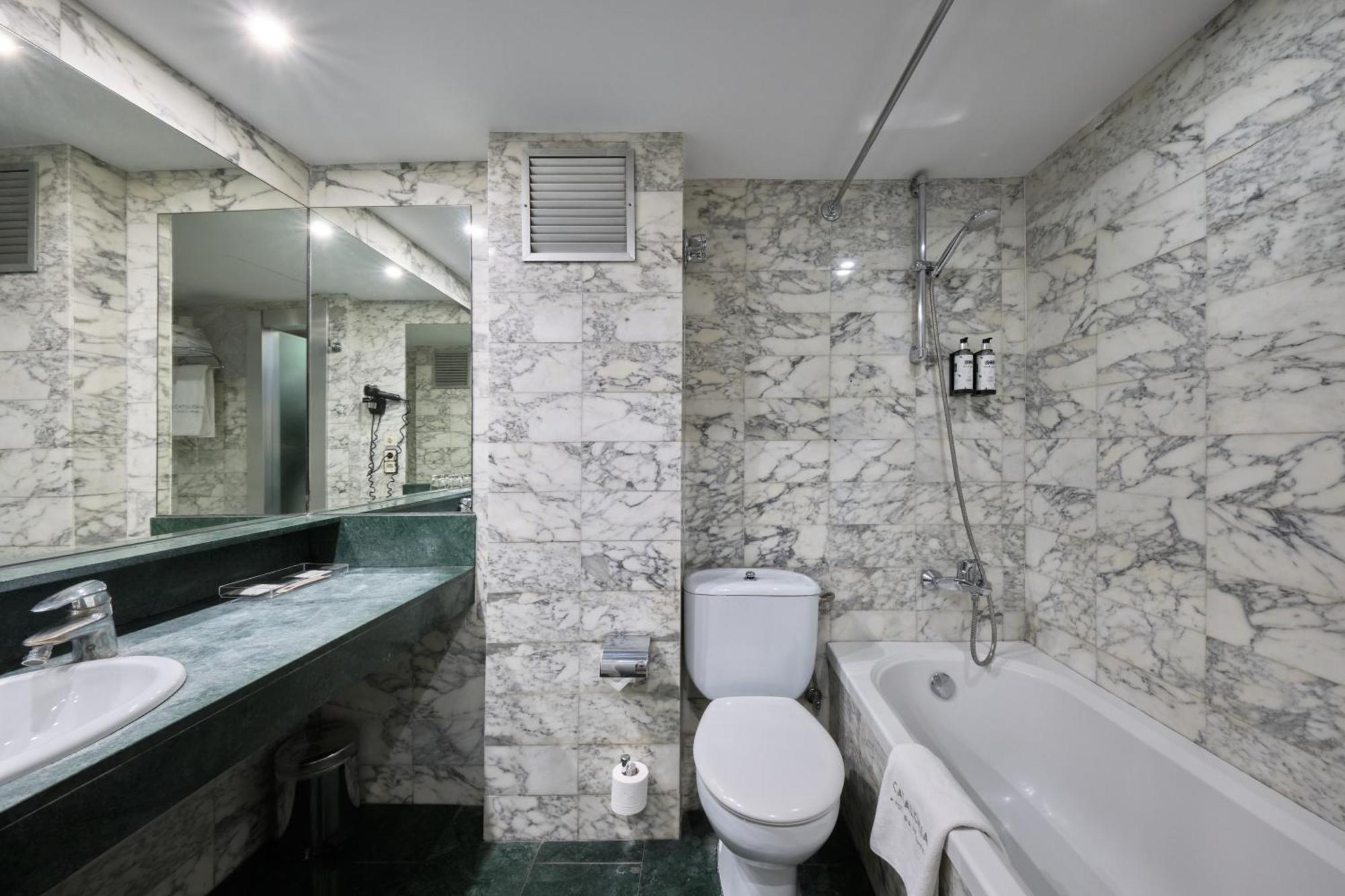 Catalonia Park Gueell Hotel