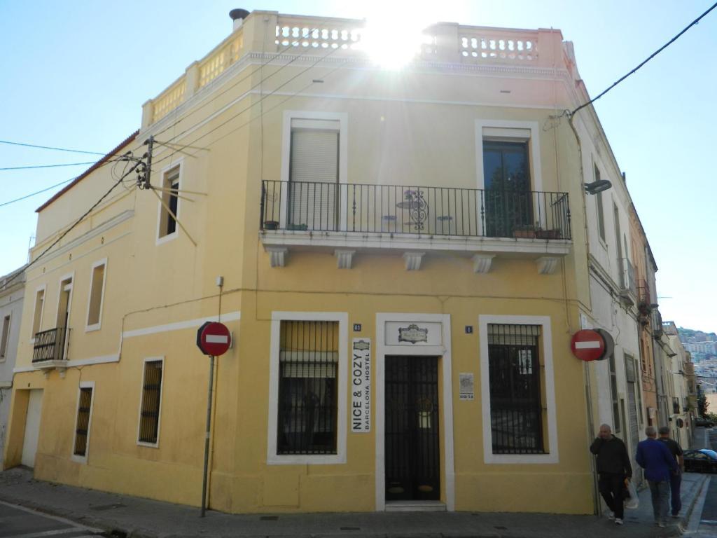 & Cozy Residencia De Estudiantes 2*