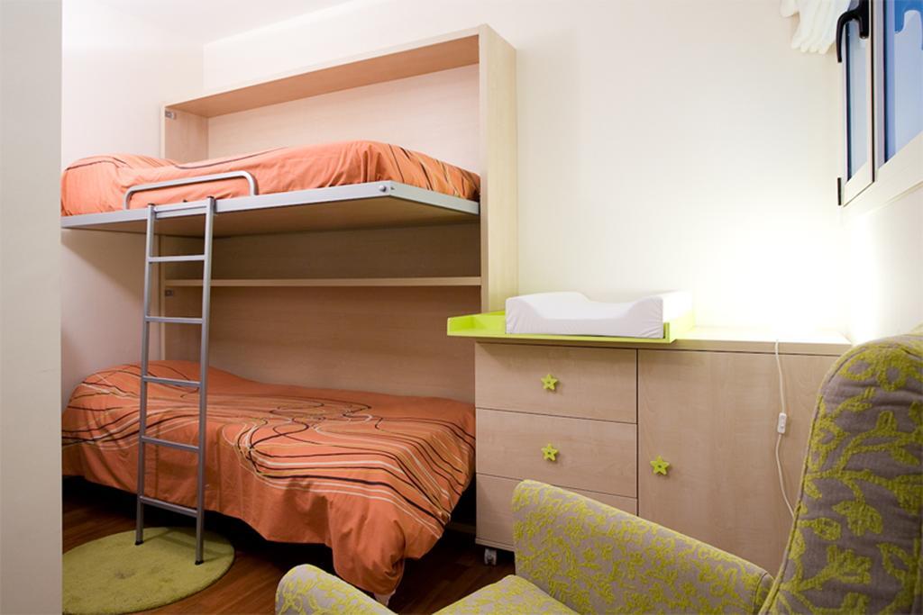 Lodging Apartments Rambla Catalunya - Miro * Barcelona