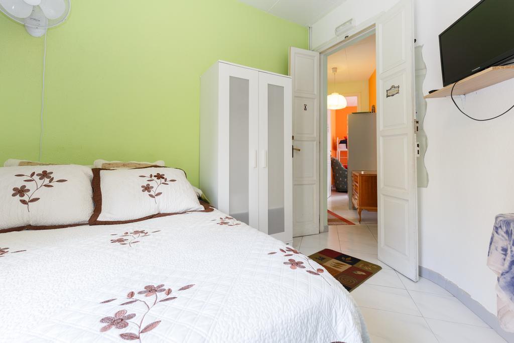 Pensión & Cozy Residencia De Estudiantes Barcelona