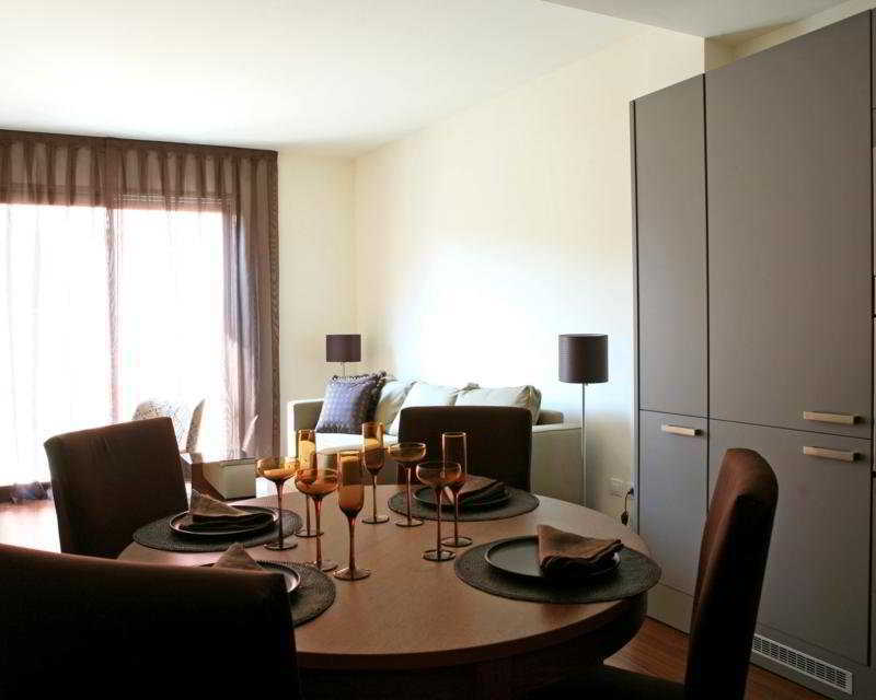 Med Aparts Bas Apartment *