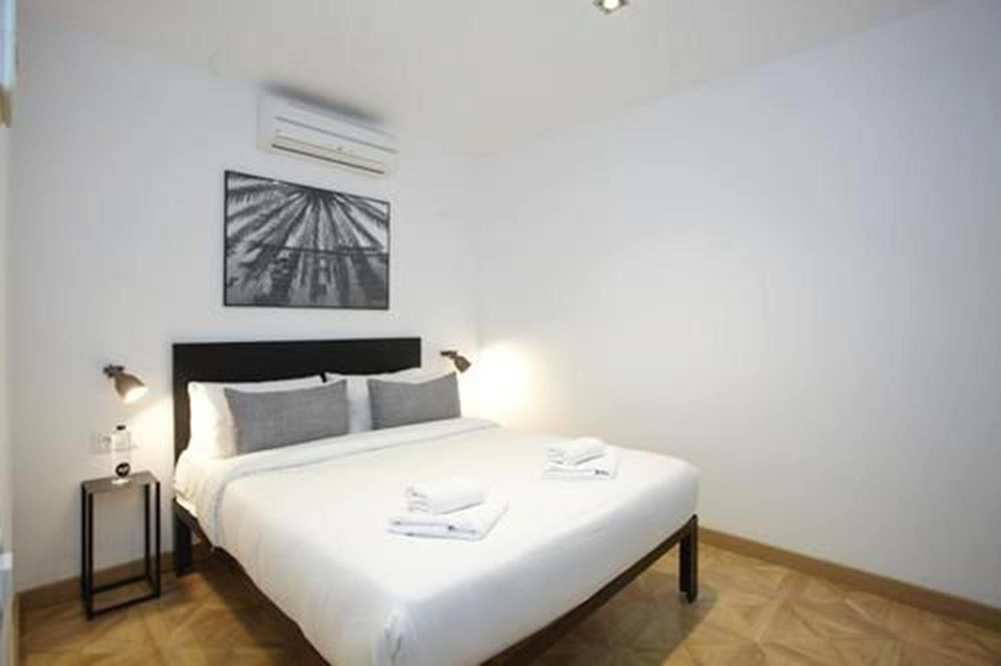 L'escudellers By The Streets Apartment *