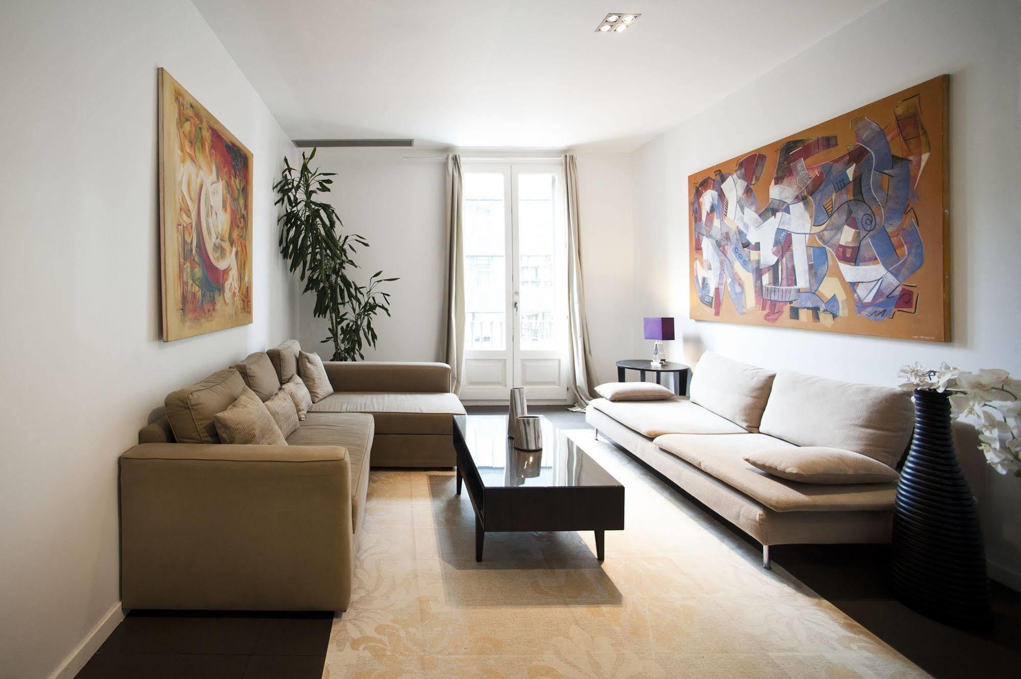 Super Balmes Hotel