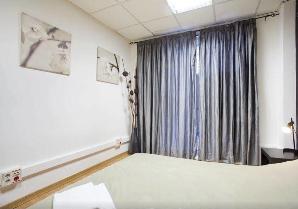 Hostel Holidaysbcn Barcelona