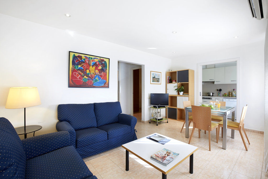 Ainb Diagonal Francesc Macia Apartment Barcelona