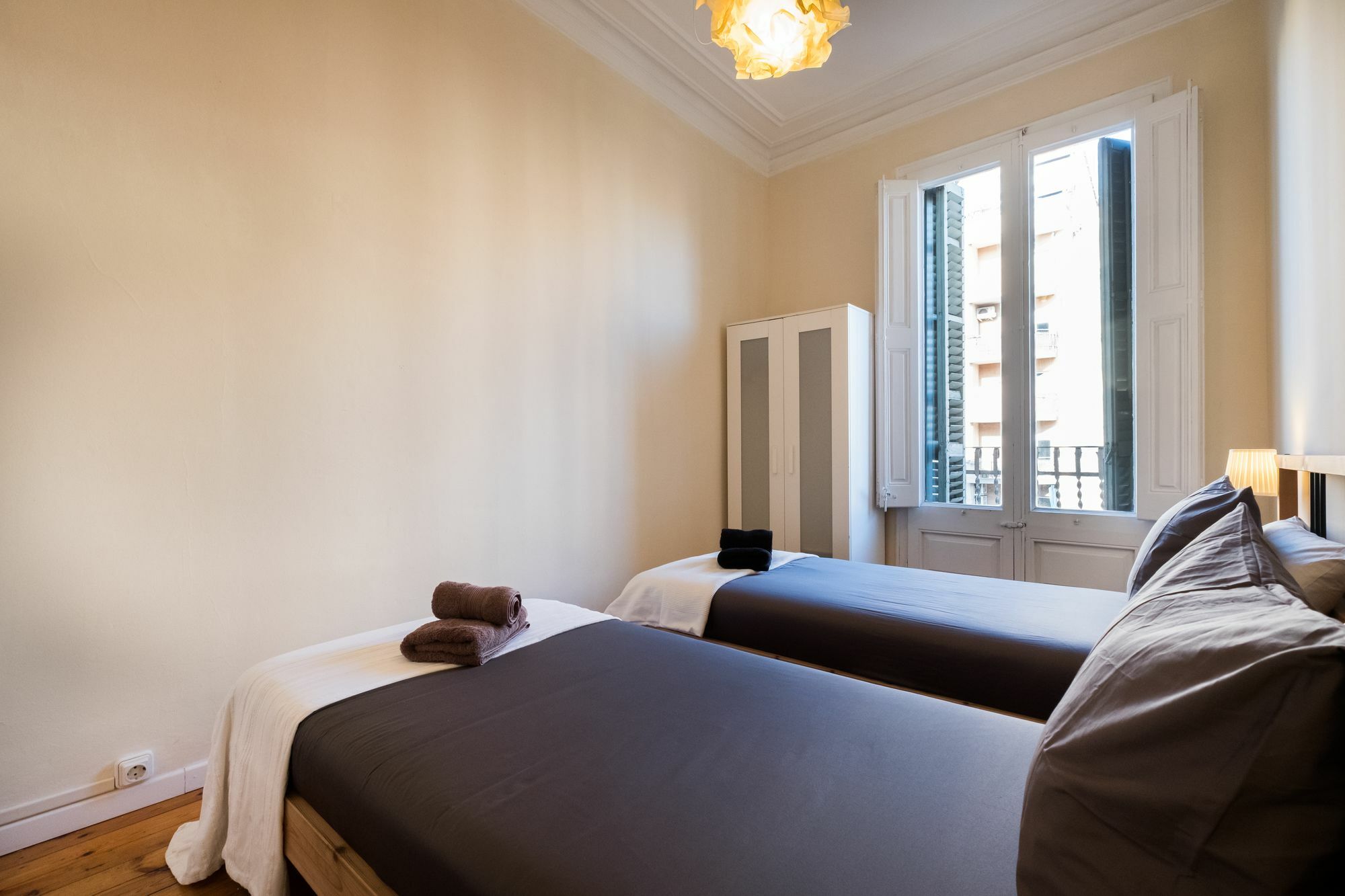 Apartment Stylish Arago In The Heart Of Bcn