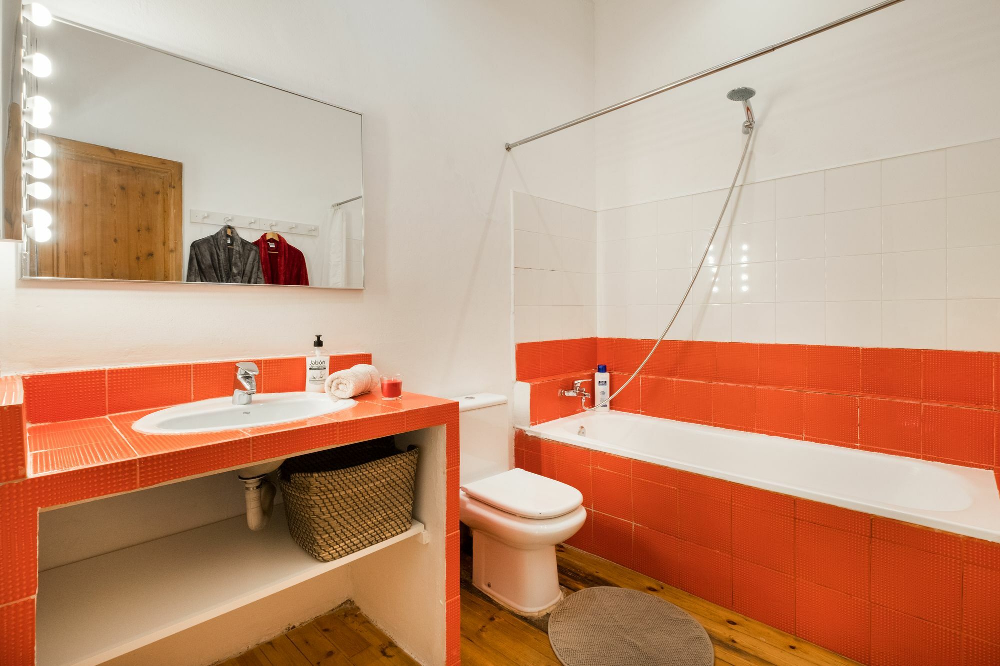 Stylish Arago In The Heart Of Bcn Apartment Barcelona
