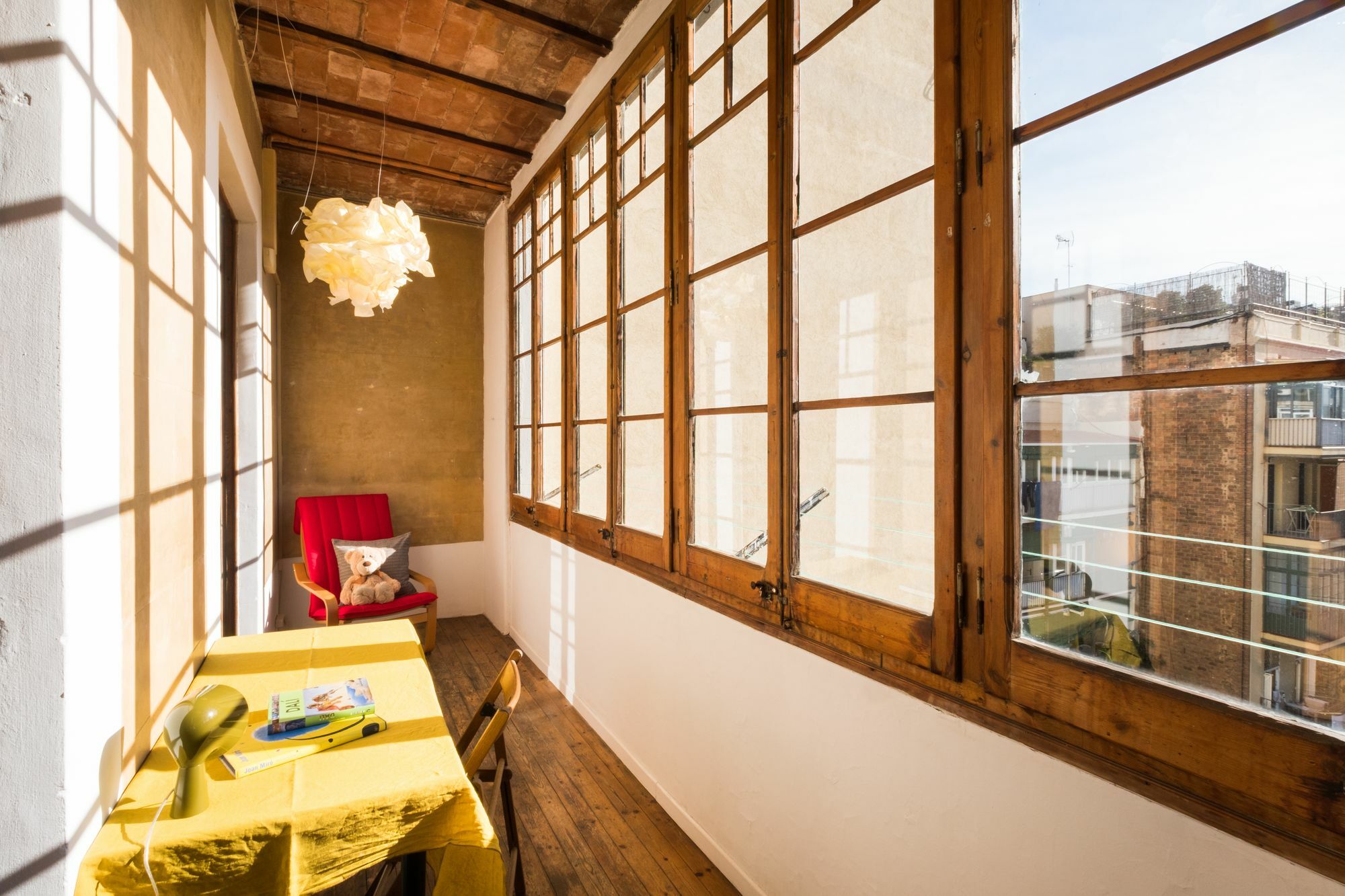 Stylish Arago In The Heart Of Bcn Apartment