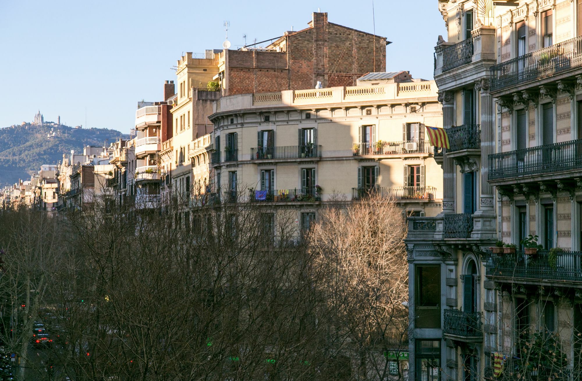 Placa Universitat Barcelone