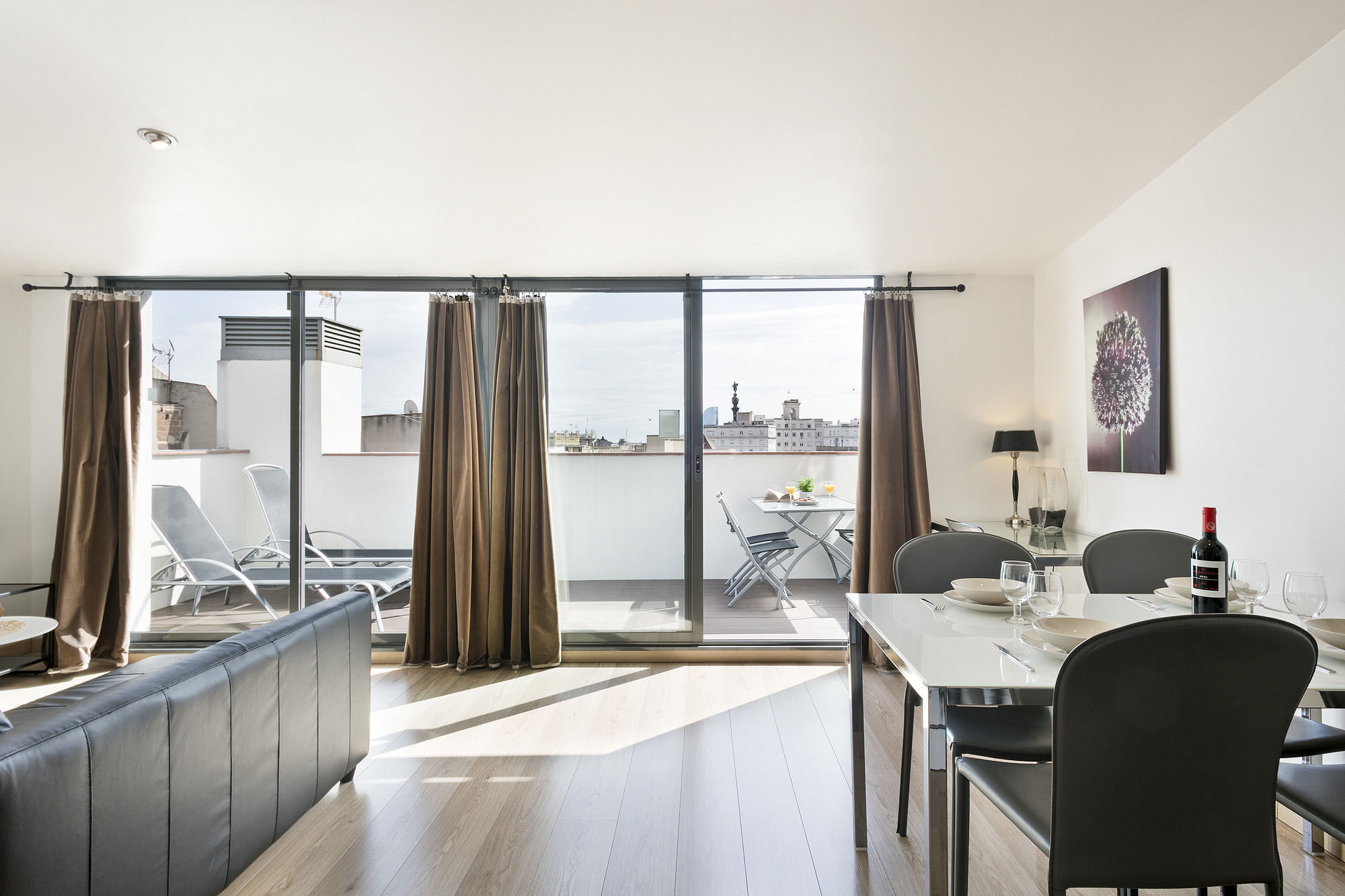 Aspasios Ramblas Apartment