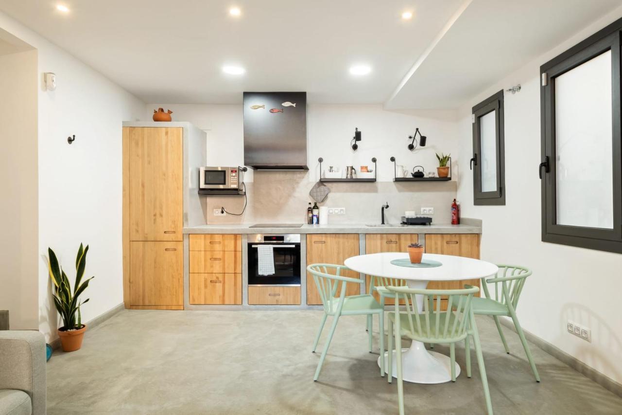 Amazing 3 Bedroom With Terrace In Poble-sec Barcelone