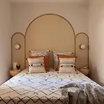 Central & Exclusive Desing Apartment