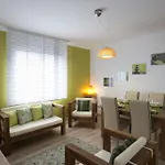 Quiron Apartment