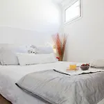 Watermelon - Penthouse Apartment