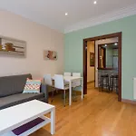 Sagrada Familia - Gaudi Apartment