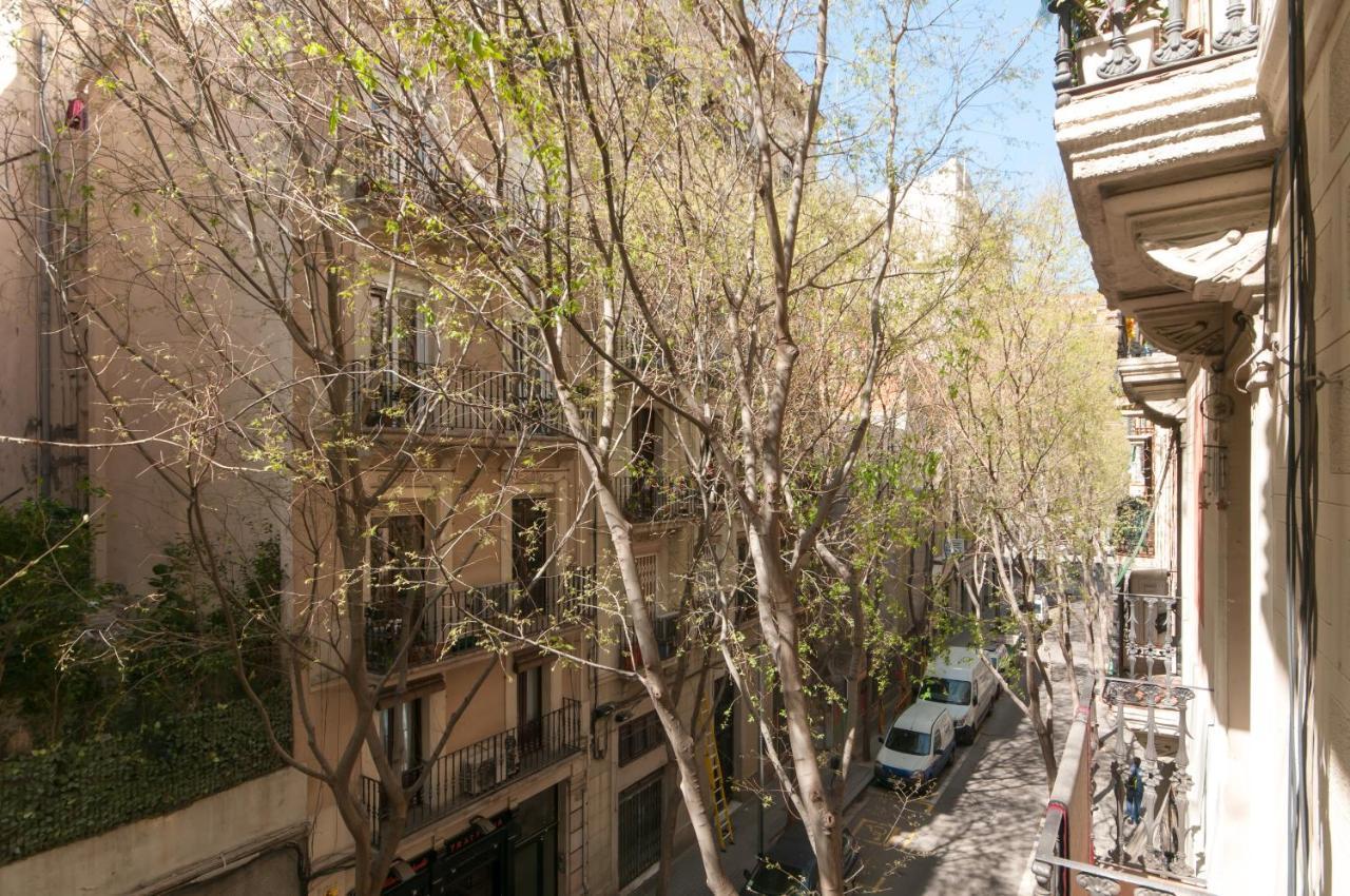 Margarit 4 Bedroom Apartment Barcelona