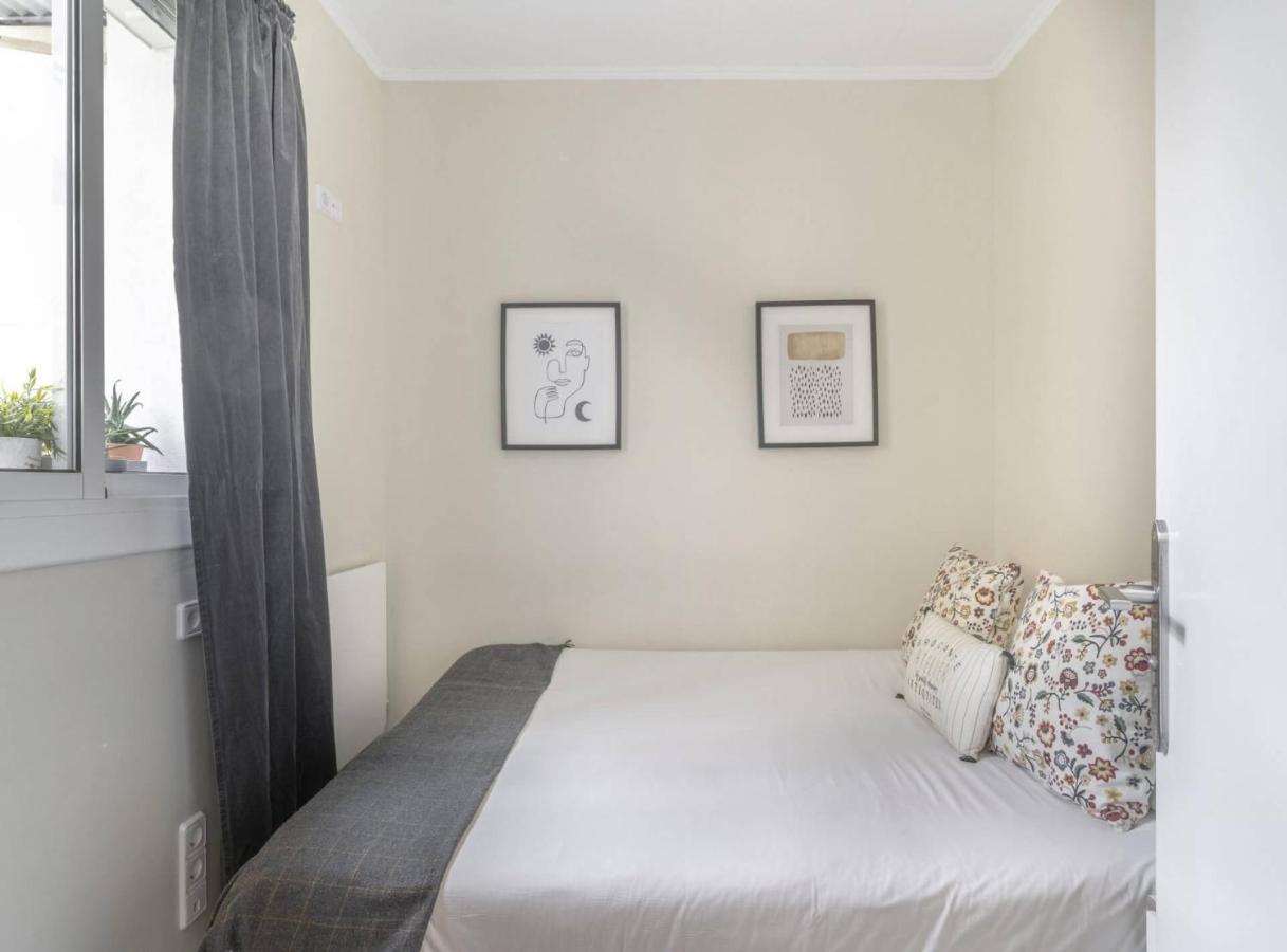 Apartment Margarit 4 Bedroom *