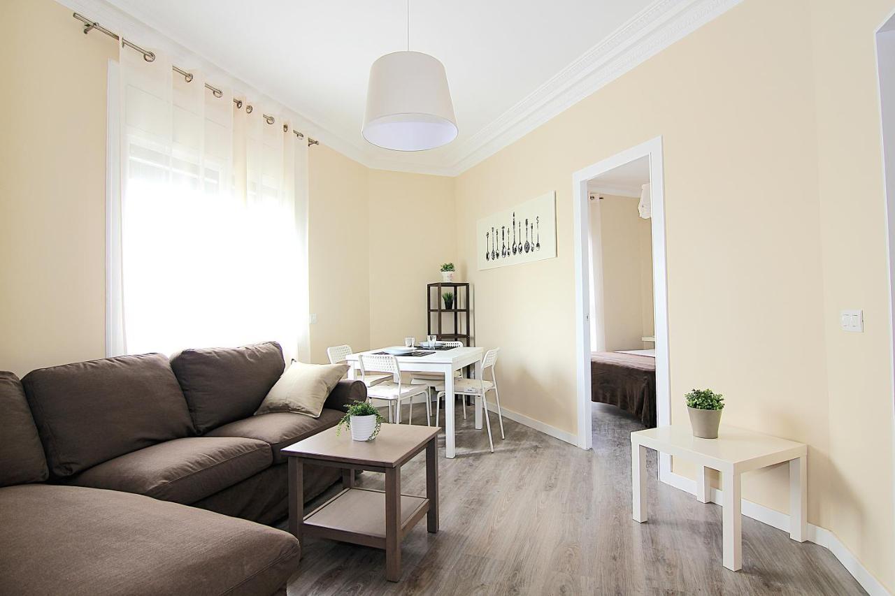 Felip Ii - Spacious And Quiet & One With Private Terrace