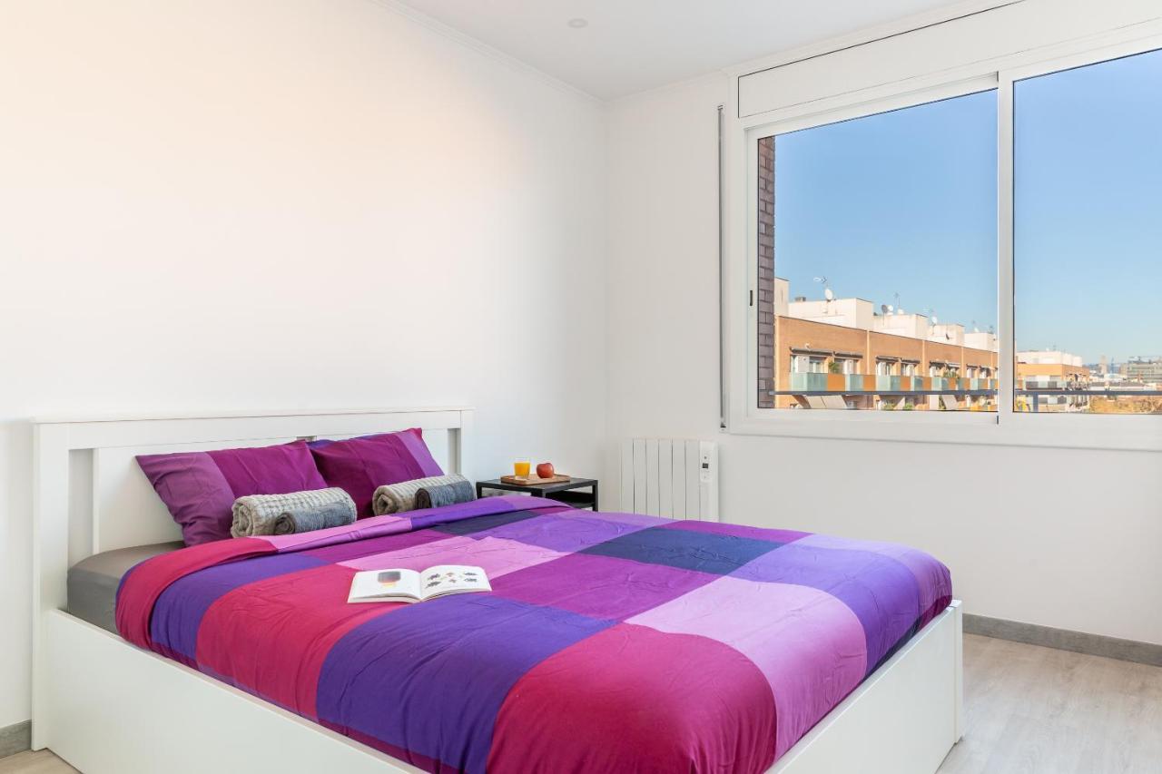 Apartment 3Br - 2Bh Sunny And Spacious Apartment 10 Min Walk From Beach Barcelona