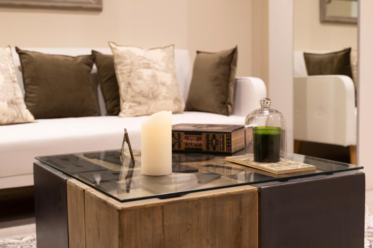 Apartment Chic