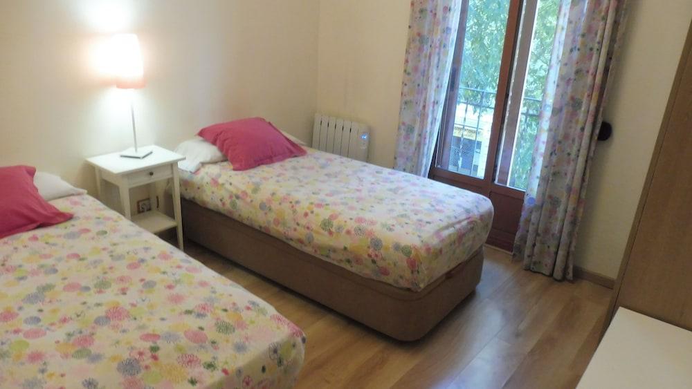 Absolute Sagrada Familia Apartment Barcelona