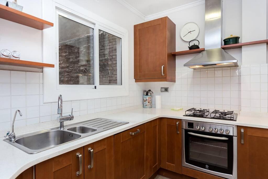 Appartement Central 2 Bedroom By Sagrada Familia