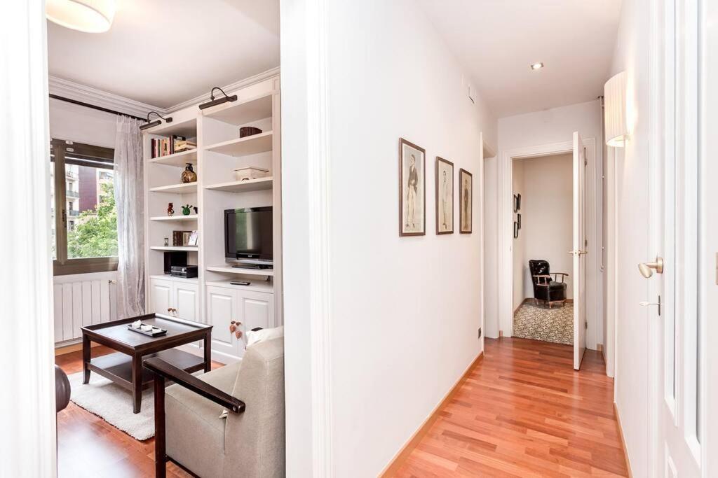 Central 2 Bedroom By Sagrada Familia Appartement *