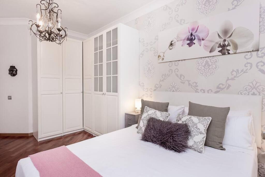 Appartement Central 2 Bedroom By Sagrada Familia *