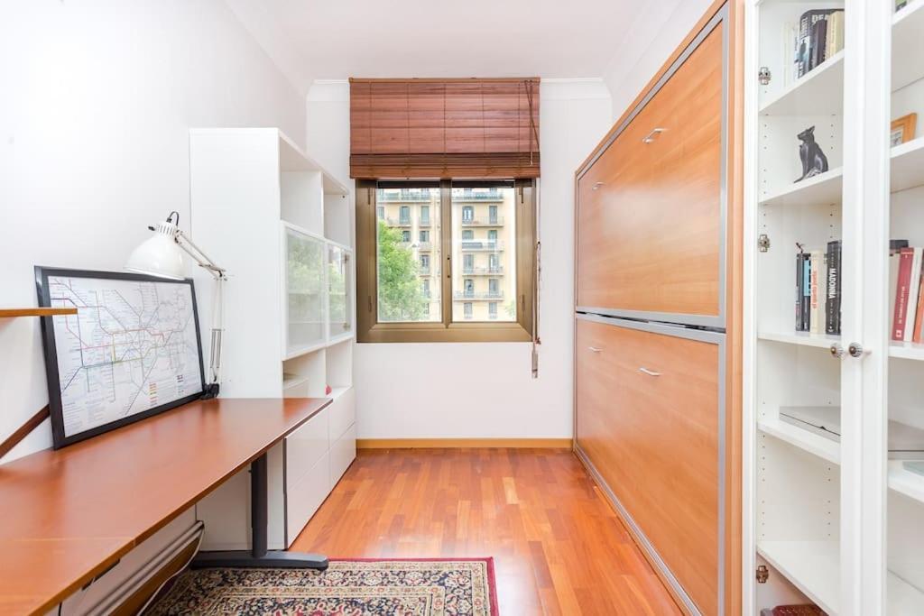 Central 2 Bedroom By Sagrada Familia * Barcelona