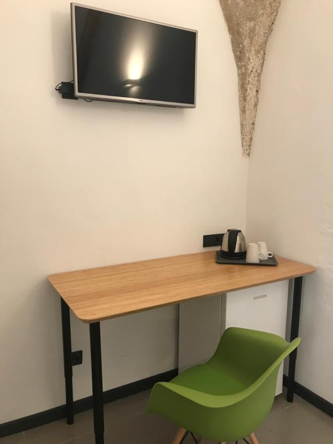 Hostal La Terrassa Guest house Barcelona