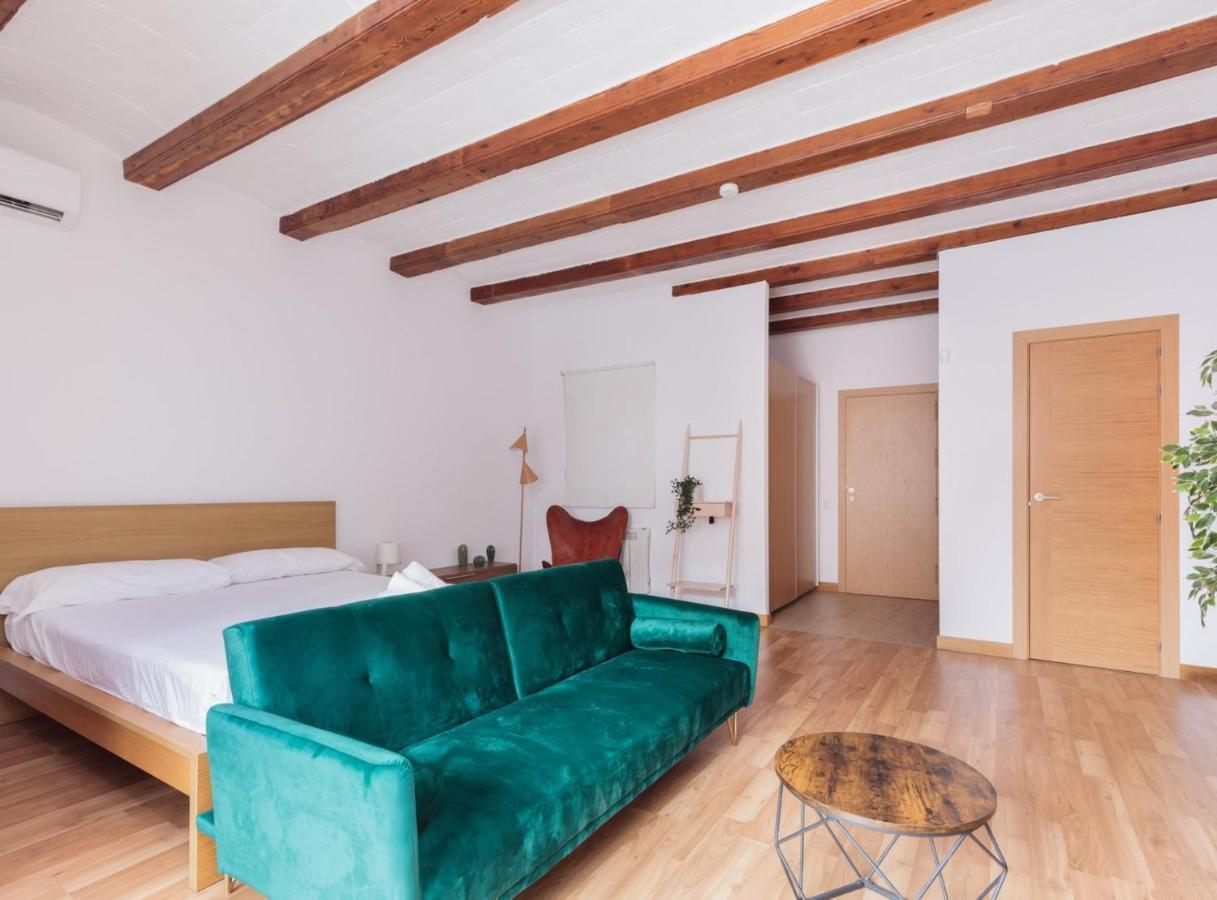 Apartment Spacious Doubleroom At Sants *