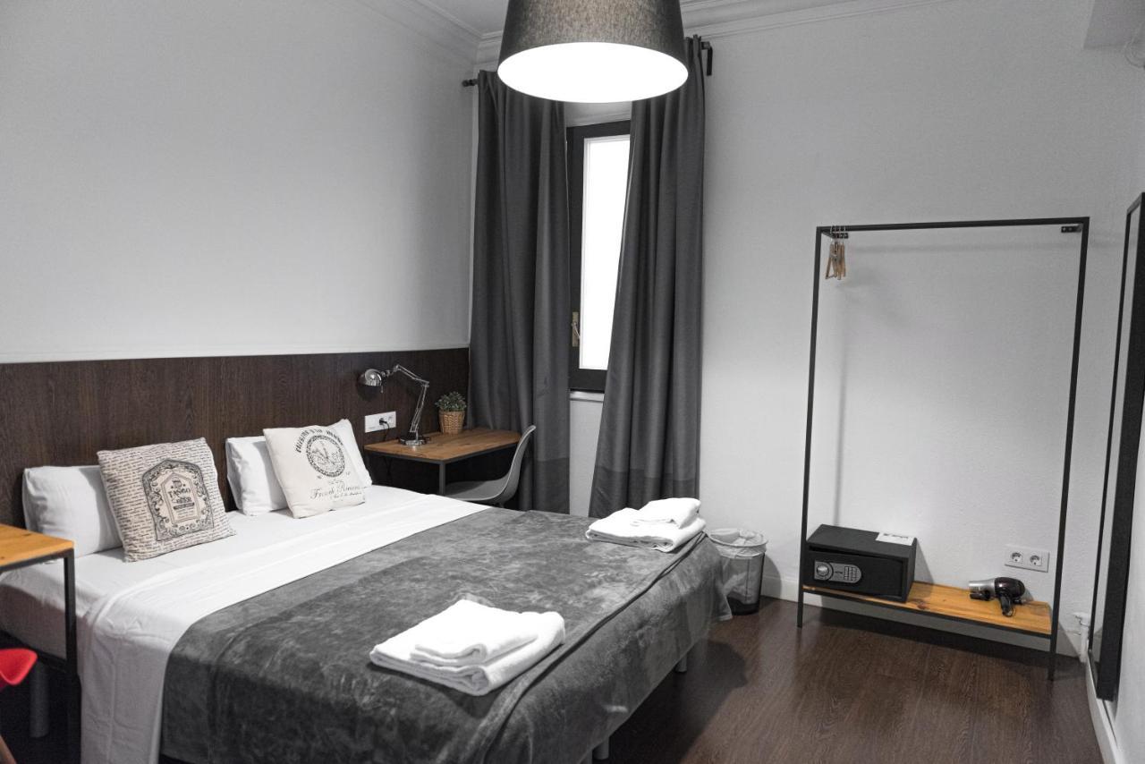 Traveller House 8 Bedroom * Barcelone