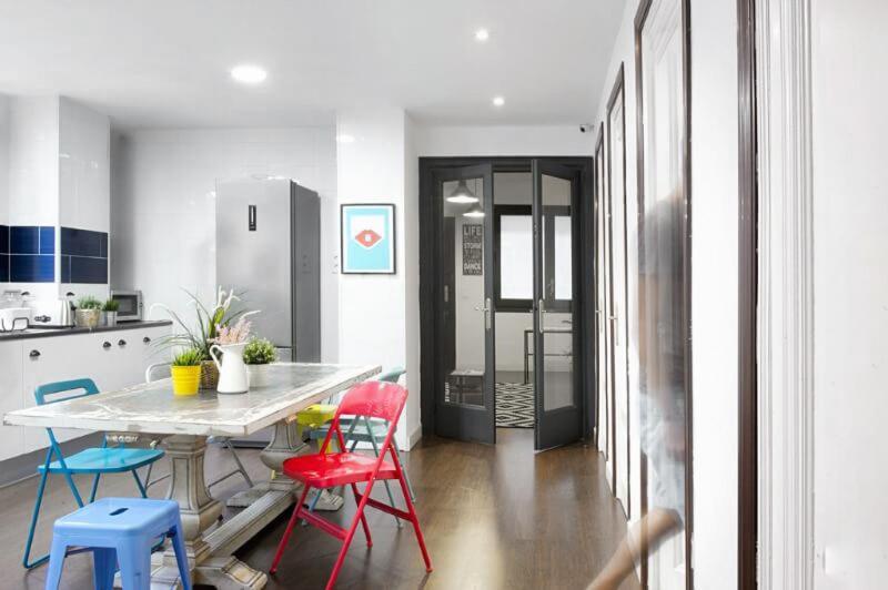 Traveller House 8 Bedroom Appartement Barcelone
