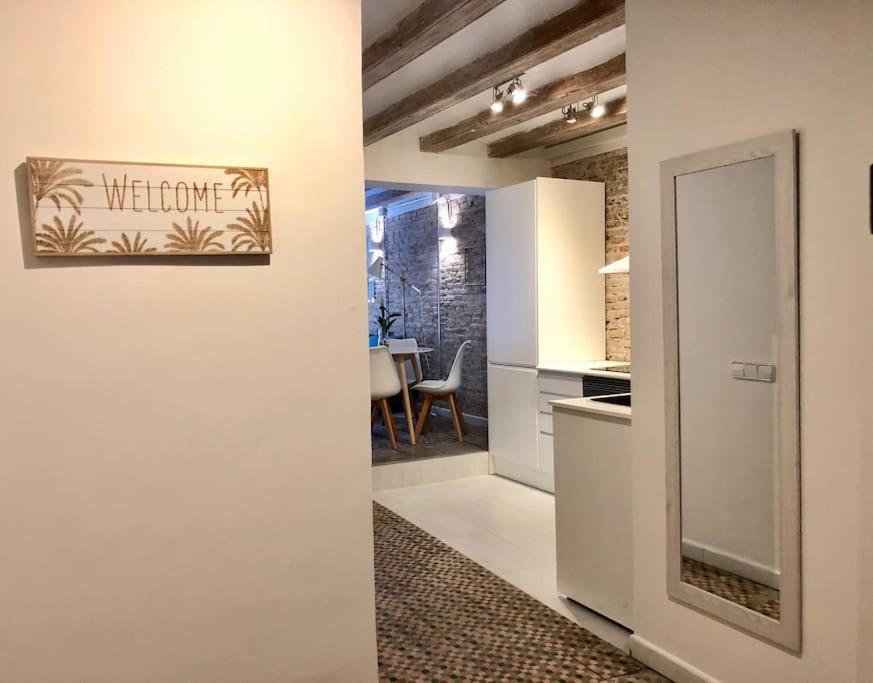 Revamped Historic 3 In Center Barcelone