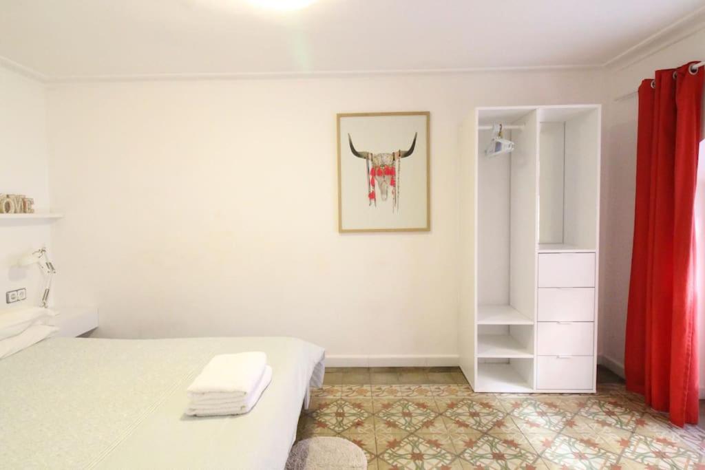 Revamped Historic 3 In Center Barcelona