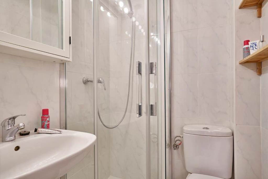 Appartement Bebarceloner Sants - 2 Bedrooms *
