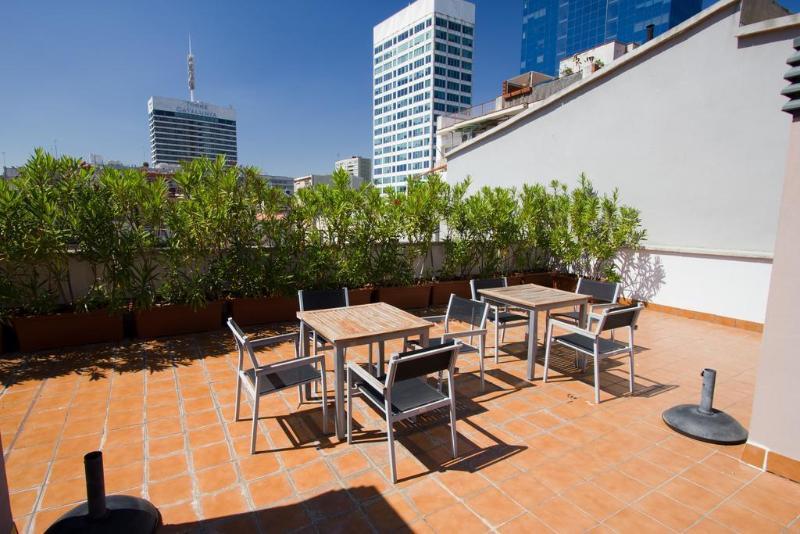 Limehome Rector Triado Appartement *