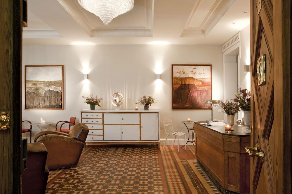 We Boutique Bed & Breakfast