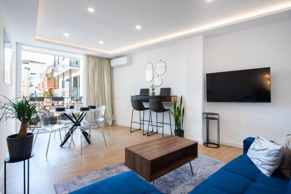 Apartment +25y Only, Family Flat Near The