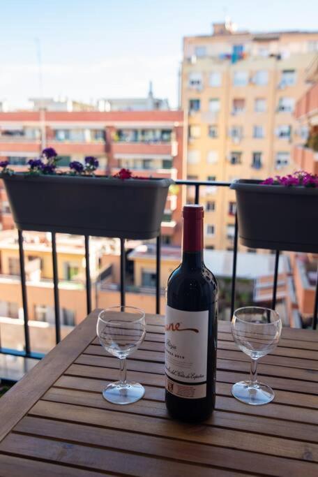 Apartment +25y Only, Family Flat Near The *