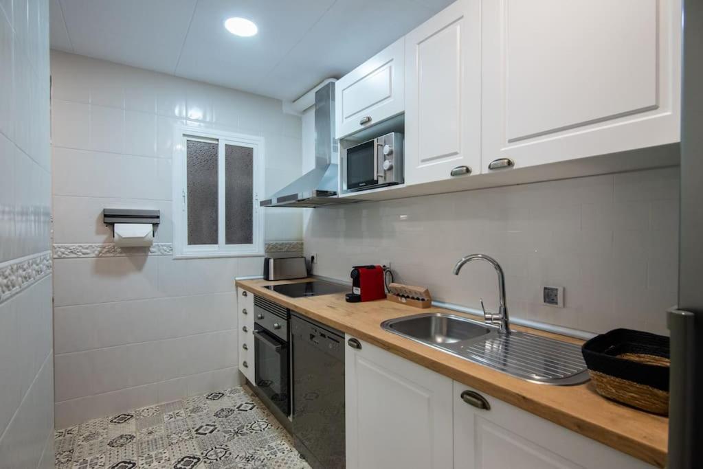 Apartment +25y Only, Family Flat Near The *
