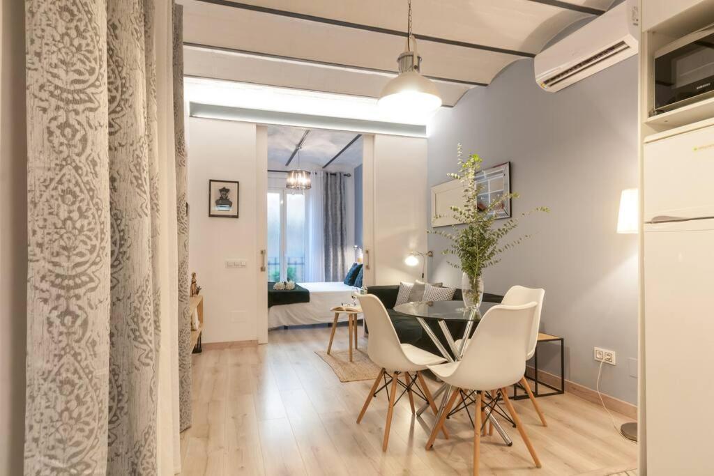 Benet Mercad Free Wi-fi Newly Renovate Apartment Barcelona