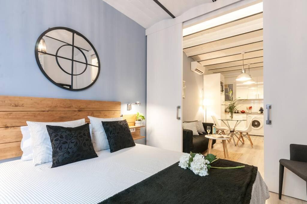 Benet Mercad Free Wi-fi Newly Renovate Apartment